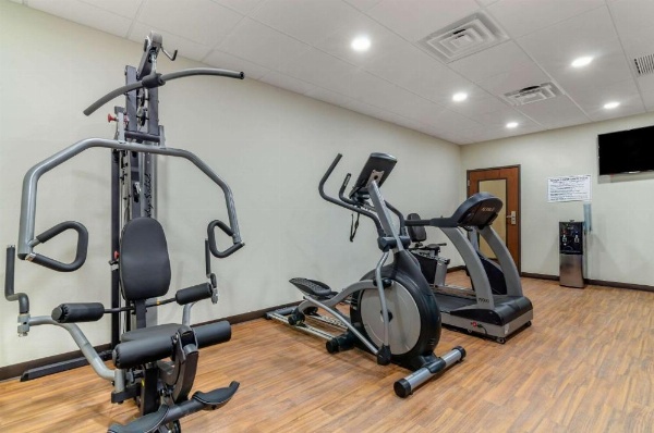 Comfort Inn & Suites Salina North image 25